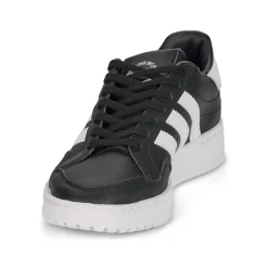 adidas Originals - Novice J