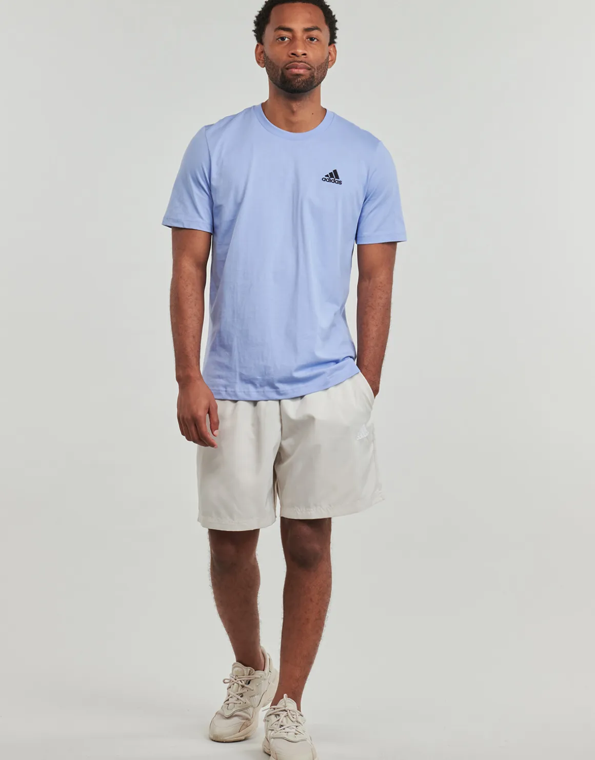 Adidas Sportswear - AEROREADY Essentials Chelsea Small Logo Shorts