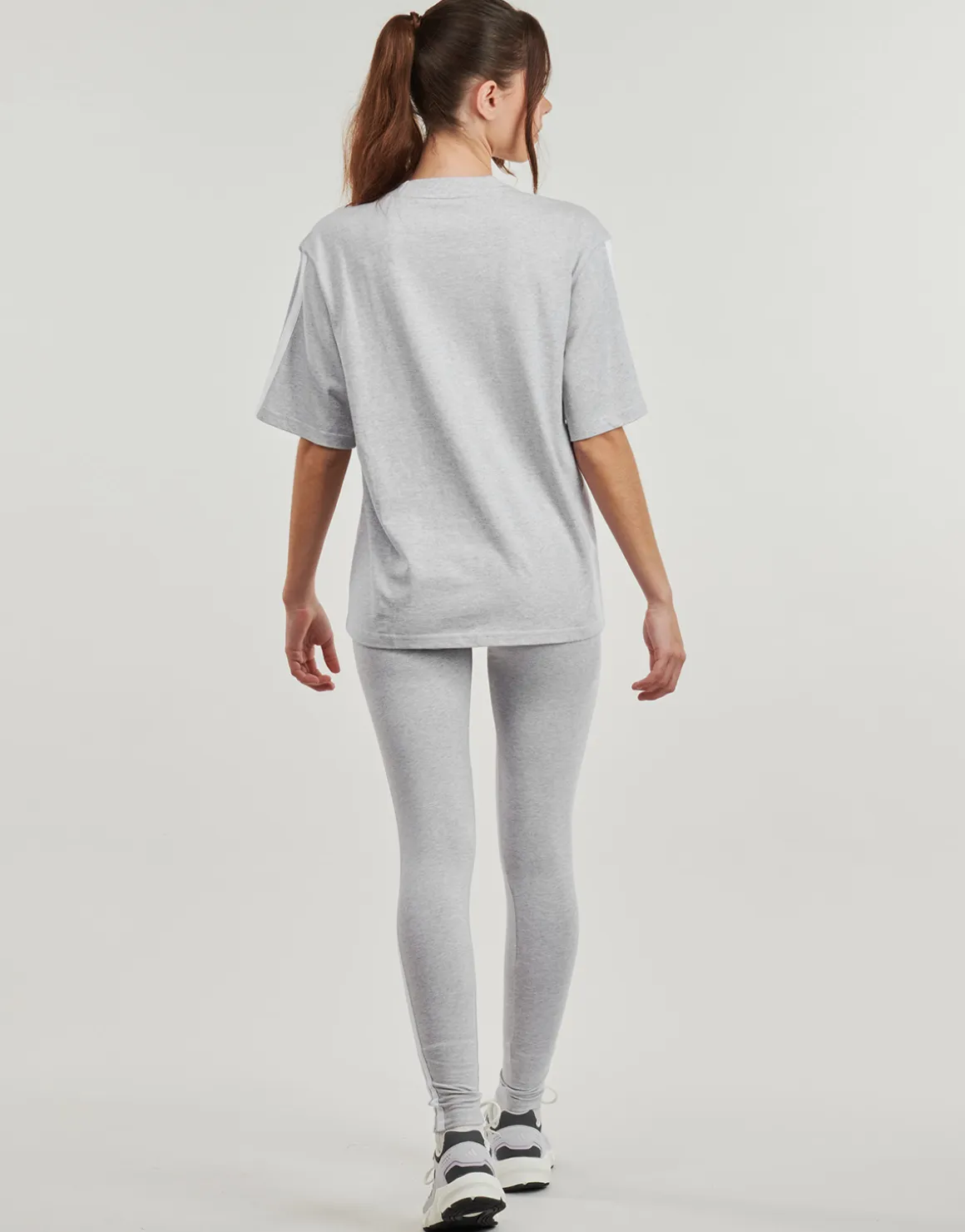 Adidas Sportswear - JE1217