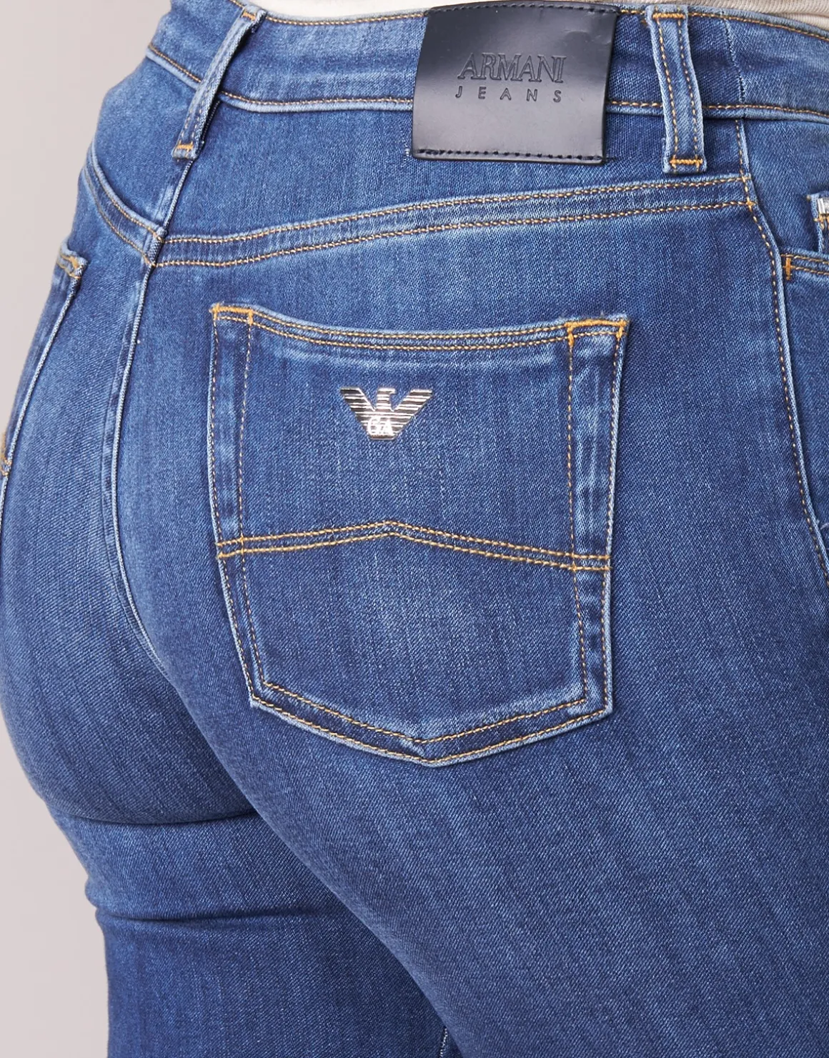 Armani jeans - HOUKITI