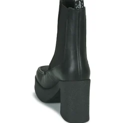 Castaner - Emet