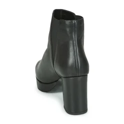 Castaner - OSKA
