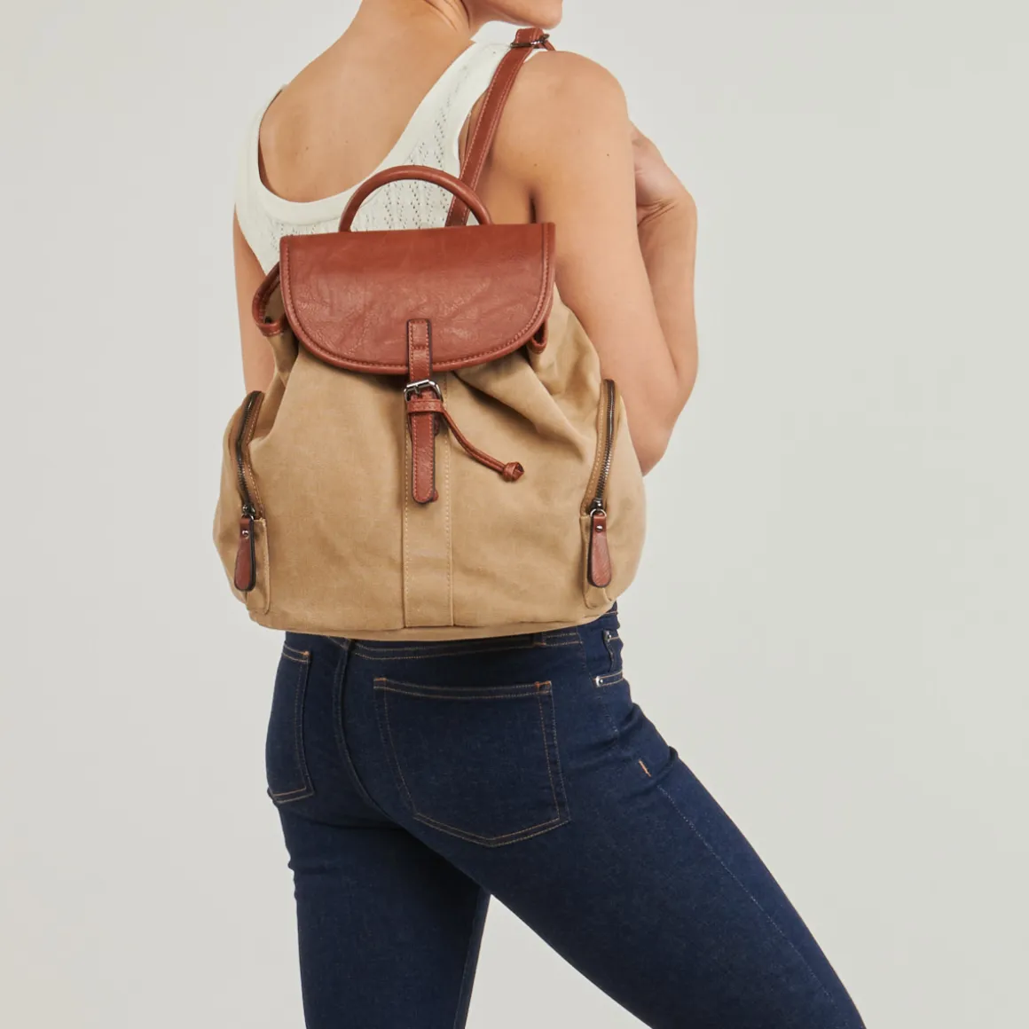 Casual Attitude - ELLA