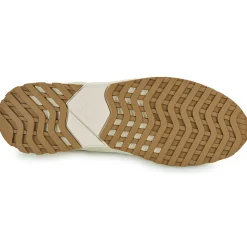 Clae - JOSHUA APPLE
