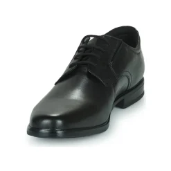 Clarks - HOWARD WALK