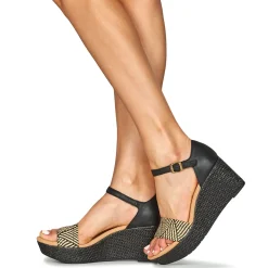 Clarks - ROSE EASE