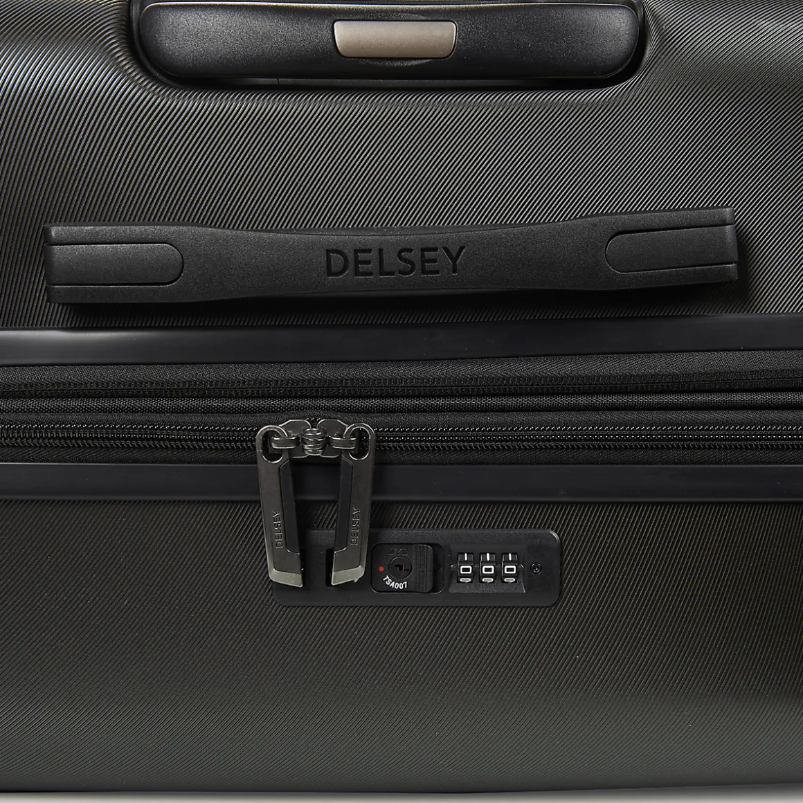 DELSEY PARIS - AIR ARMOUR EXTENSIBLE 4DR 68CM