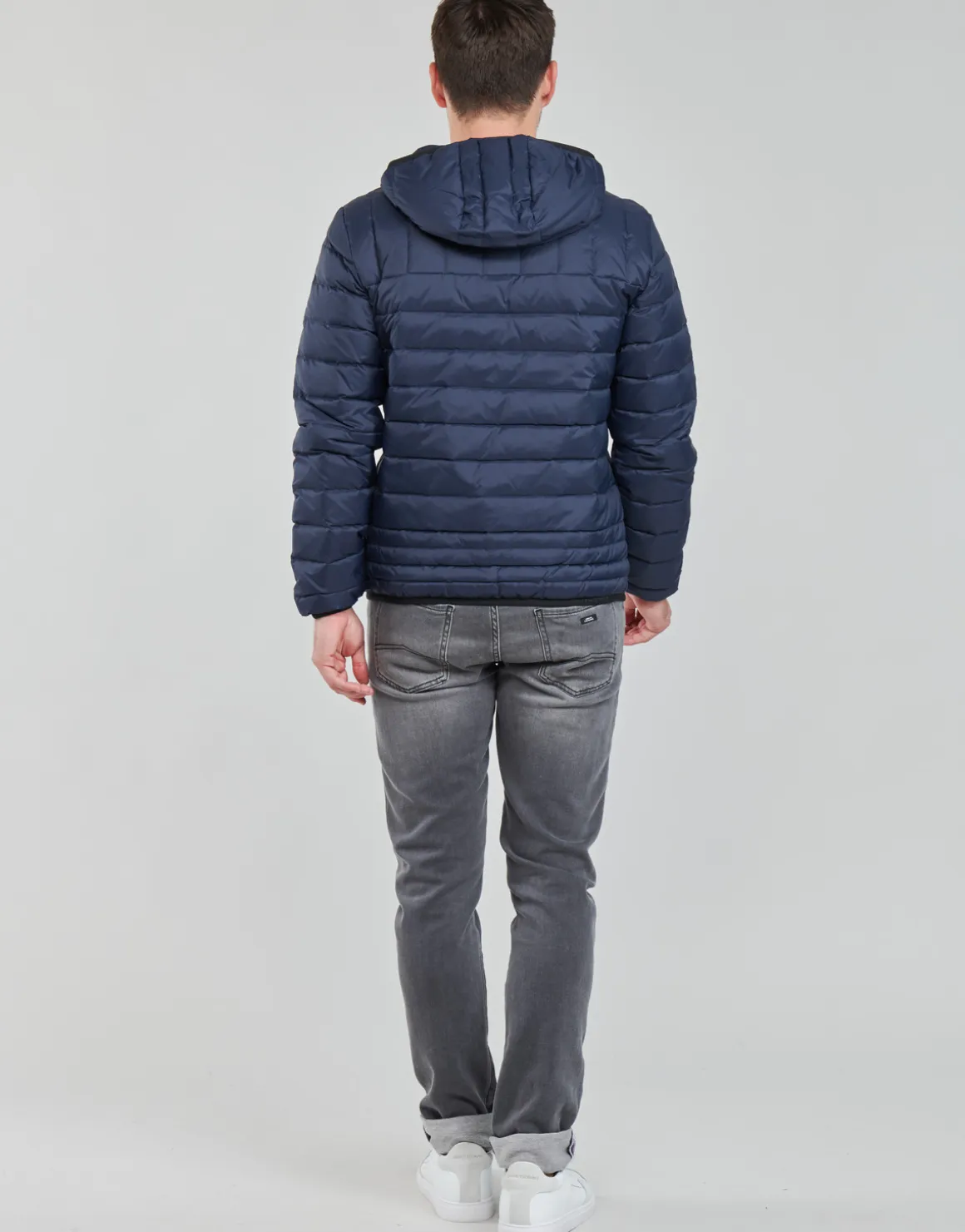 Emporio Armani EA7 - MOUNTAIN M DOWN