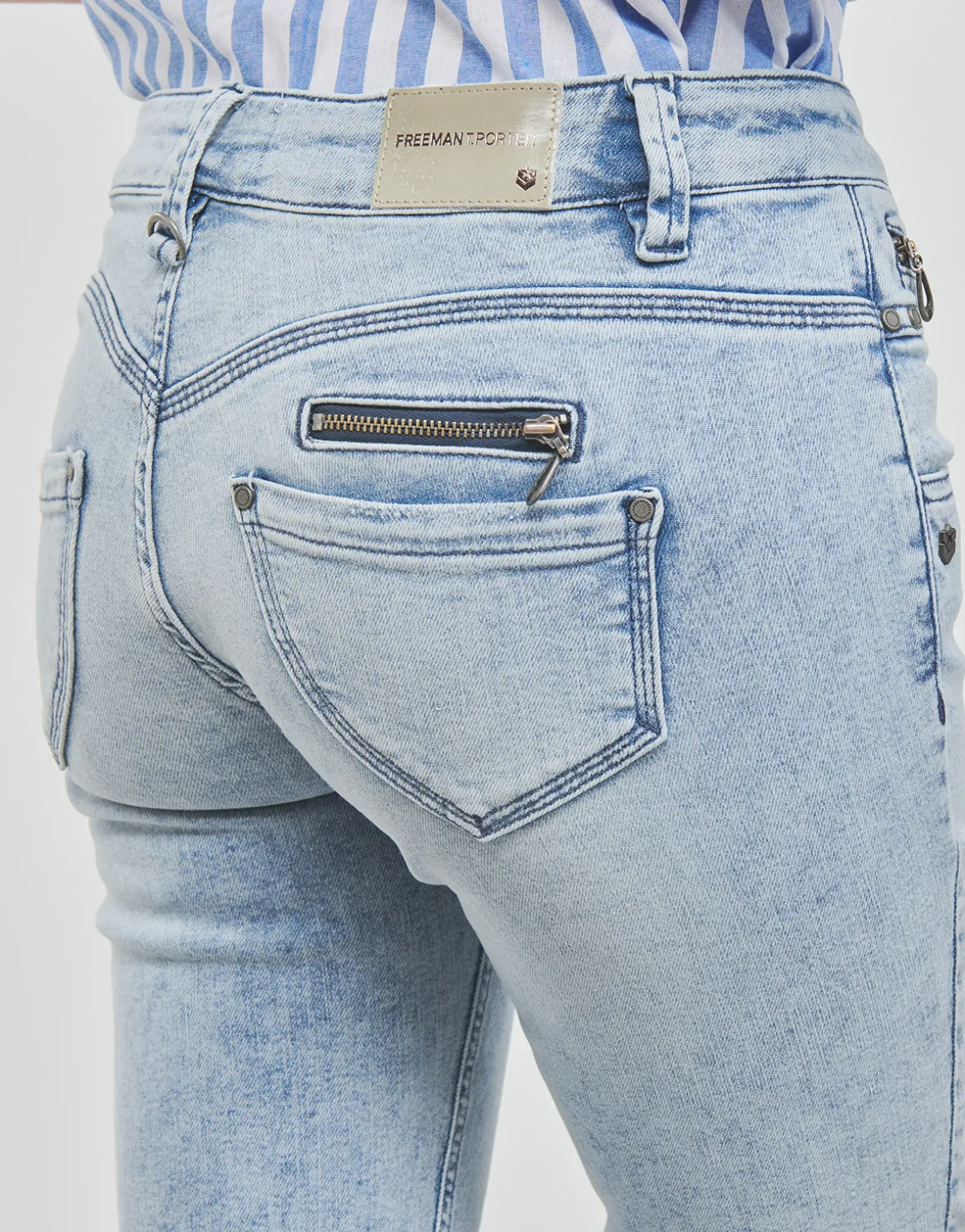 Freeman T.Porter - ALEXA CROPPED S-SDM