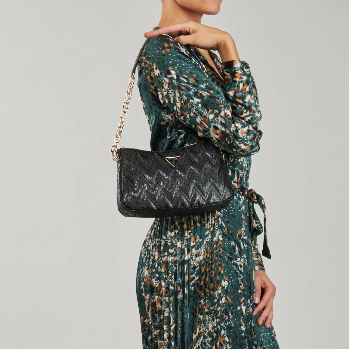Guess - ADELARD TOP ZIP SHLOUDER