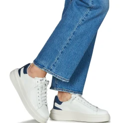 Guess - ELBINA