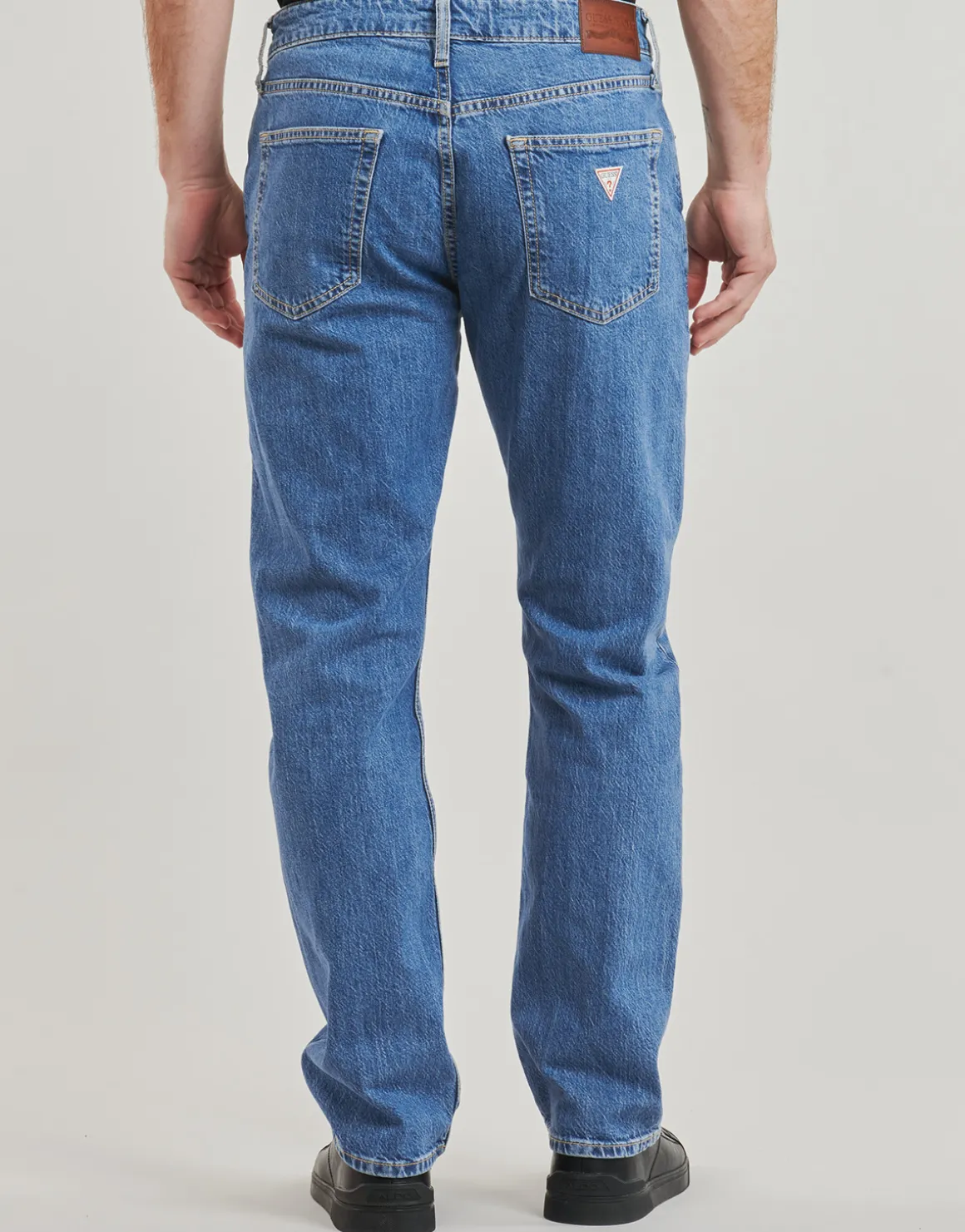 Guess - G16 STRAIGHT