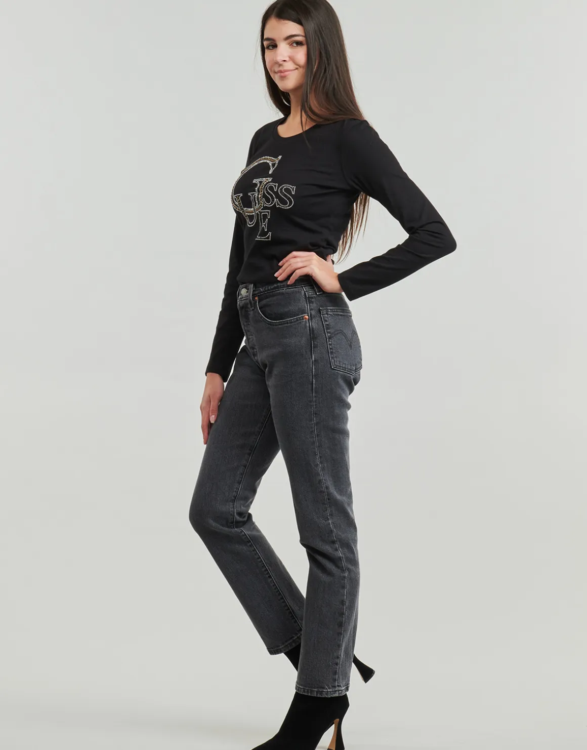 Guess - LS RN GUESS STUDDED LOGO TEE