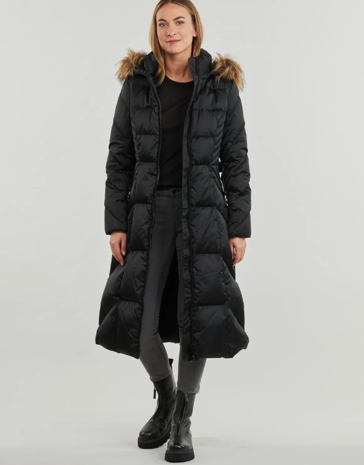 Guess - NEW OLGA LONG REAL DOWN