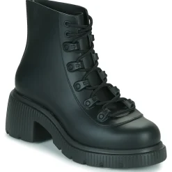 Melissa - MELISSA COSMO BOOT AD