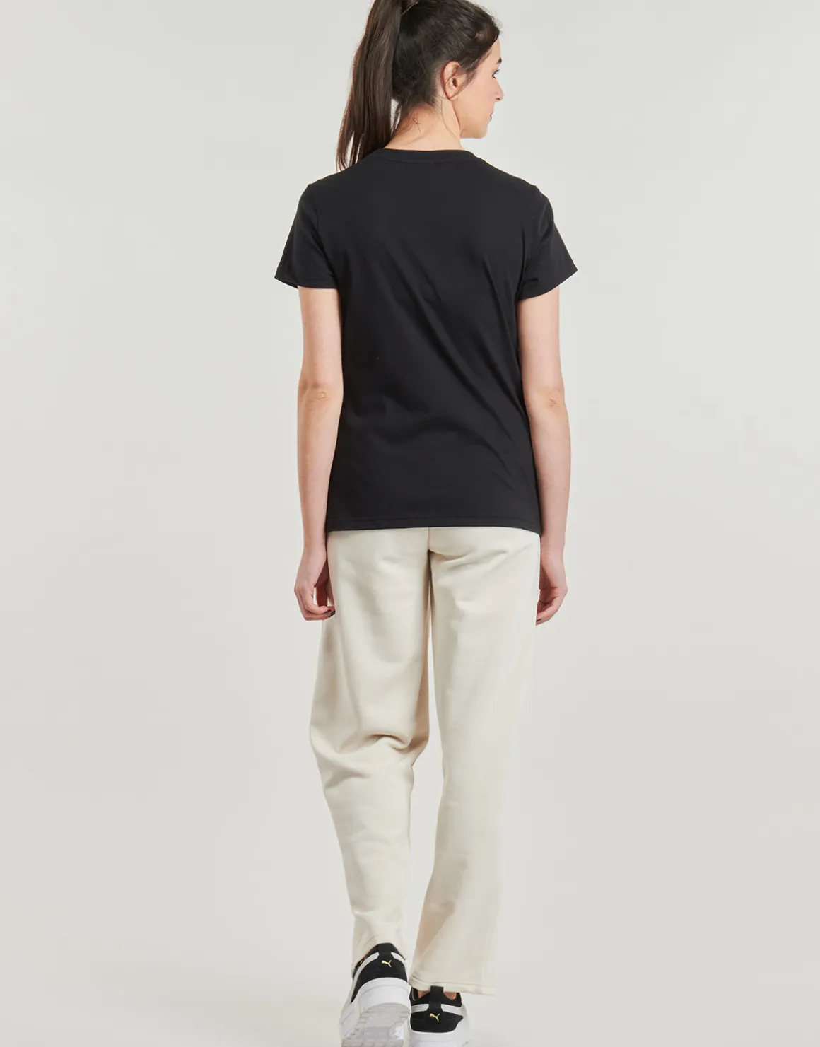 Puma - TEE W MIF BADGE BRODE