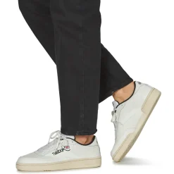 Reebok Classic - CLUB C 85