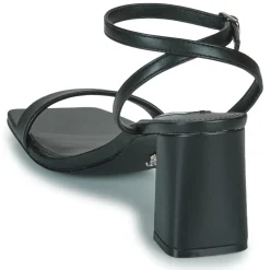Steve Madden - LUXE