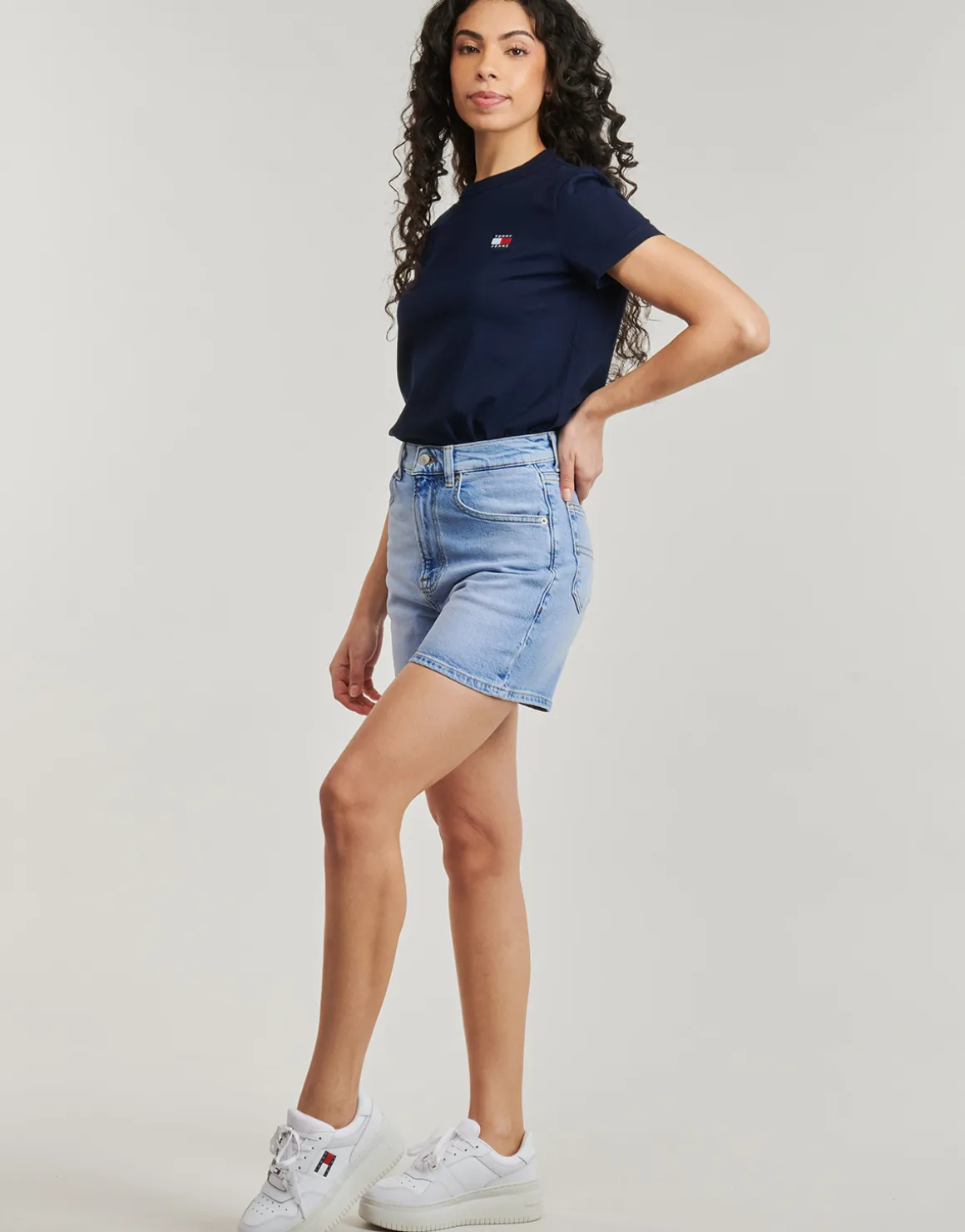 Tommy Jeans - MOM SHORT BI0112