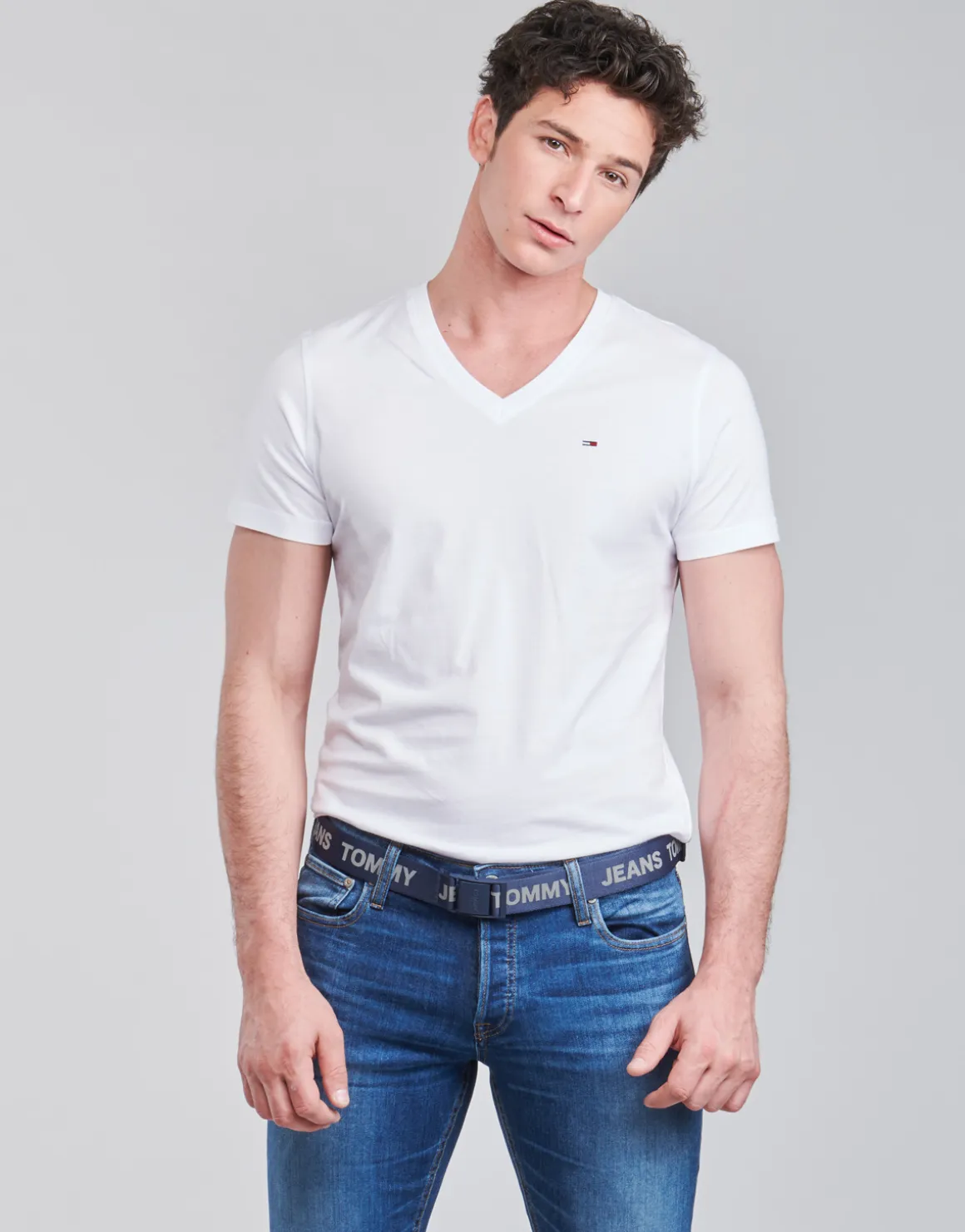 Tommy Jeans - TJM ORIGINAL JERSEY TEE V NECK