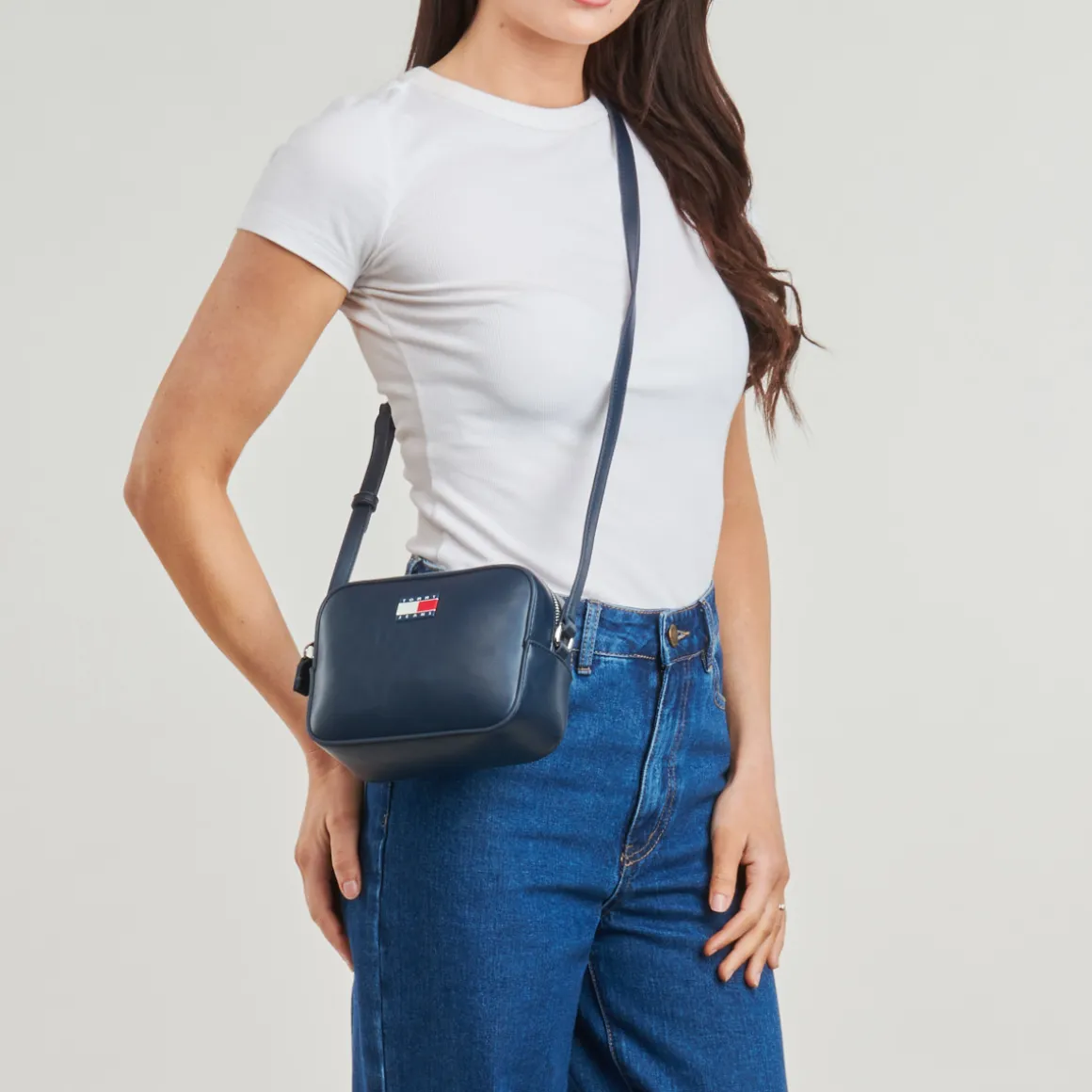 Tommy Jeans - TJW ESS MUST CAMERA BAG
