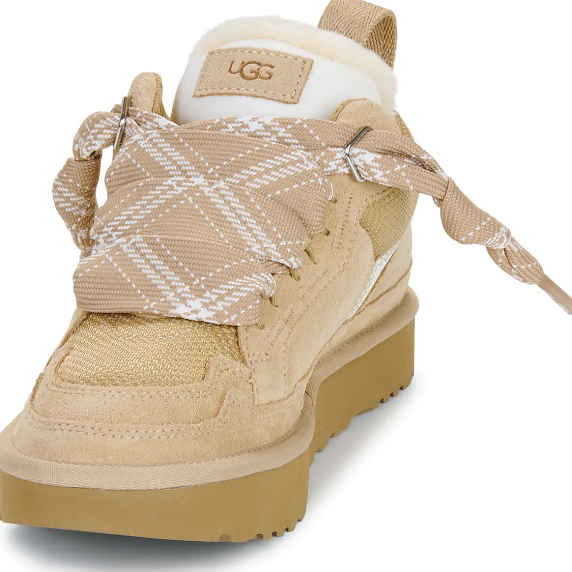 UGG - LOWMEL