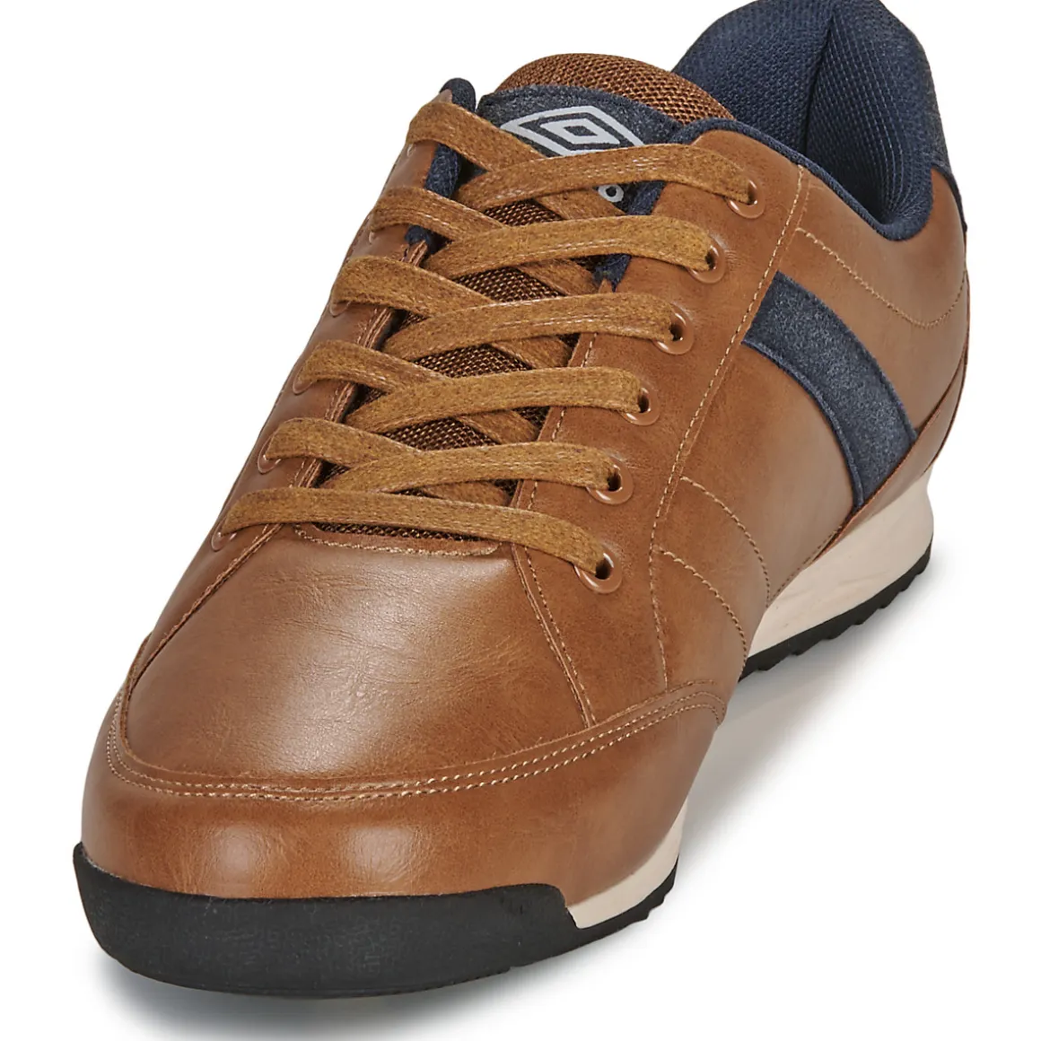 Umbro - UM LIVAN