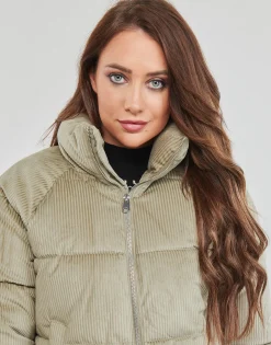 Vero Moda - VMDEBBIESOFIA CORDUROY SHORT JACKET