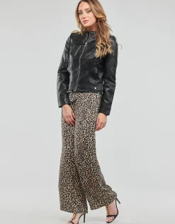 Vero Moda - VMLOVE LAVINE SHORT COATED JACKET